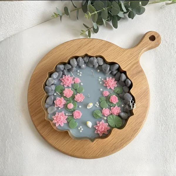 Lotus Pond Serenity – Wax Art Decorative Paddle