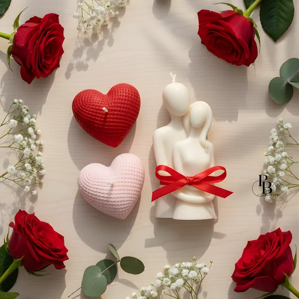 Eternal Love: Couples Embrace Candle Set