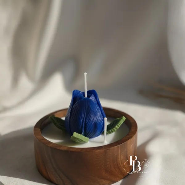 Tulip Blossom Wooden Vessel Candles