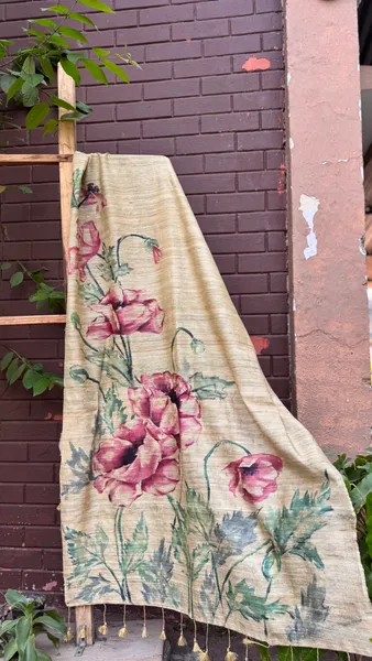 Crimson Poppies on Cream — Handwoven Dupatta