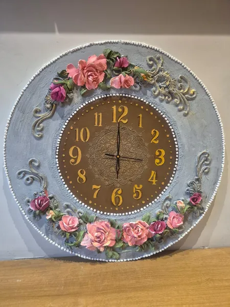 Floral Elegance – Mixed Media Wall Clock